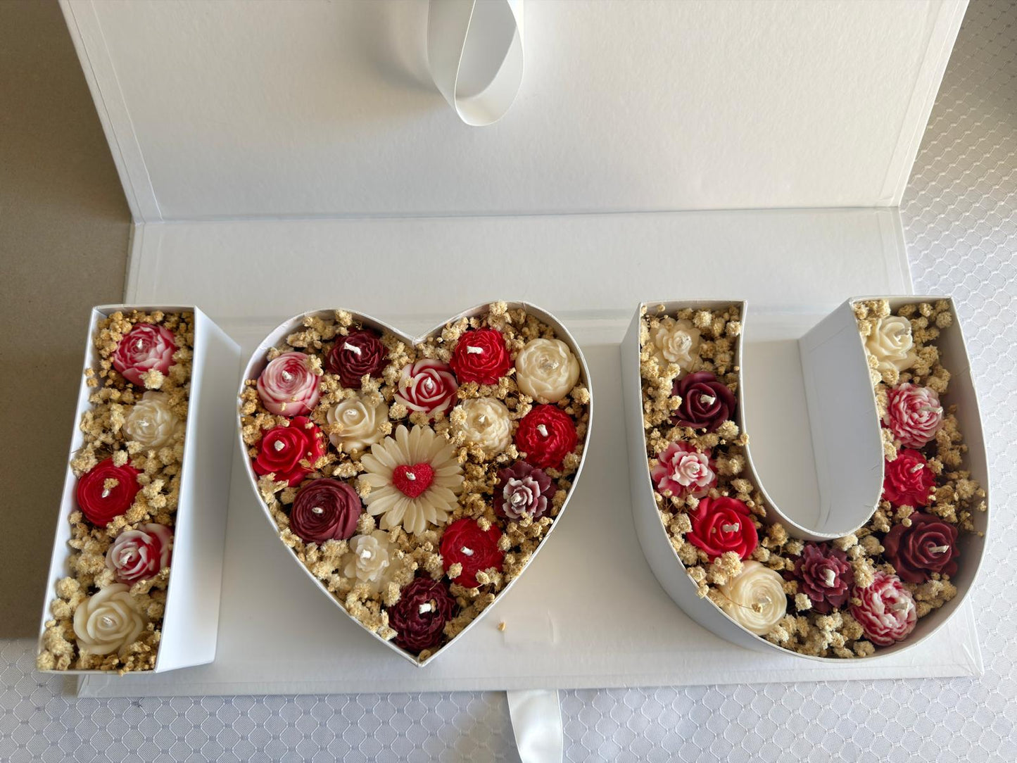 I ❤️ U – Floral Candle Gift Box